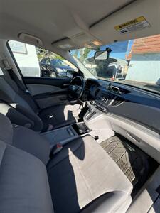 2013 Honda CR-V LX - Photo 10 - Ventura, CA 93003