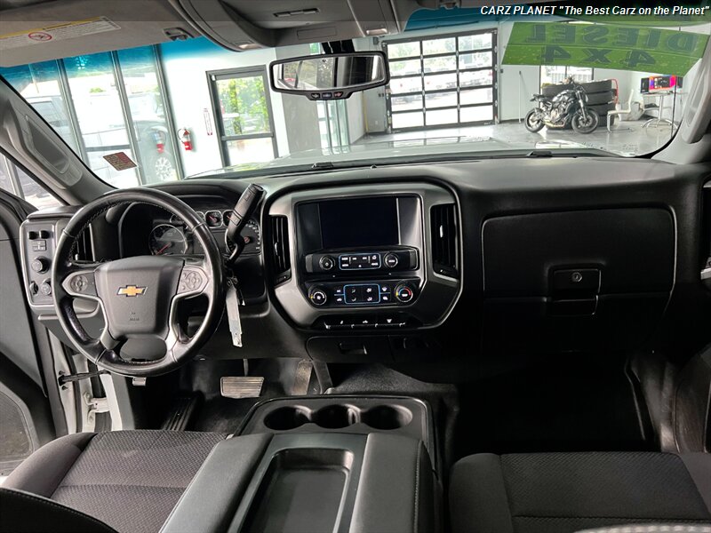 2018 Chevrolet Silverado 3500 LONG BED DIESEL TRUCK 4WD CHEV photo
