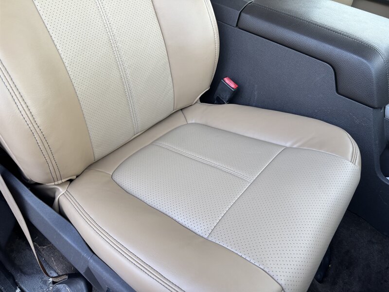 2015 Ford F-250 Super Duty Lariat LIFTED DIESEL TRUCK 4WD F250 4X4 - Photo 15 - Scottsdale, AZ 85257