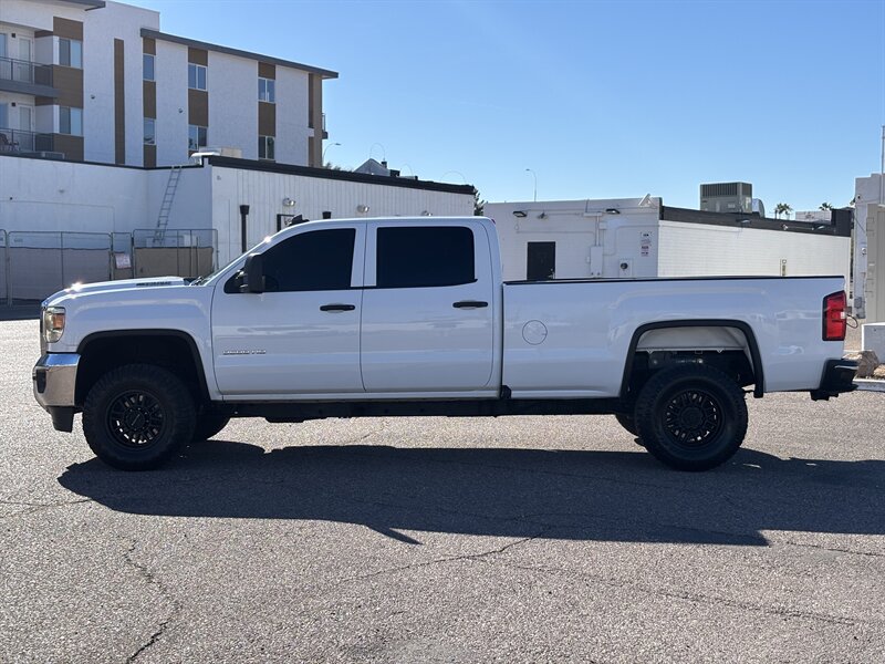 2018 GMC Sierra 2500 LIFTED DIESEL TRUCK 4WD LOW MI GMC 2500 LIFTED 4X4 - Photo 4 - Scottsdale, AZ 85257