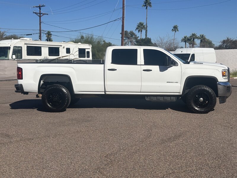 2018 GMC Sierra 2500 LIFTED DIESEL TRUCK 4WD LOW MI GMC 2500 LIFTED 4X4 - Photo 3 - Scottsdale, AZ 85257