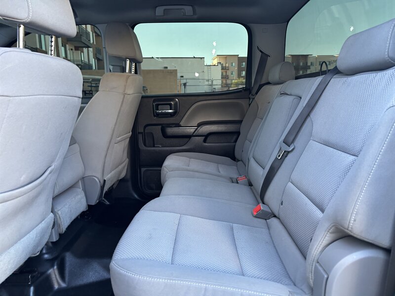 2018 GMC Sierra 2500 LIFTED DIESEL TRUCK 4WD LOW MI GMC 2500 LIFTED 4X4 - Photo 11 - Scottsdale, AZ 85257