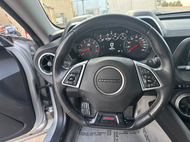 2018 Chevrolet Camaro SS 78K MILES LEATHER SEAT CHEVROLET CAMARO SS FAST - Photo 15 - Scottsdale, AZ 85257