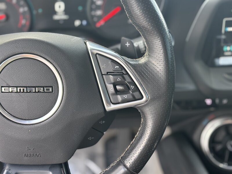 2018 Chevrolet Camaro SS 78K MILES LEATHER SEAT CHEVROLET CAMARO SS FAST - Photo 17 - Scottsdale, AZ 85257