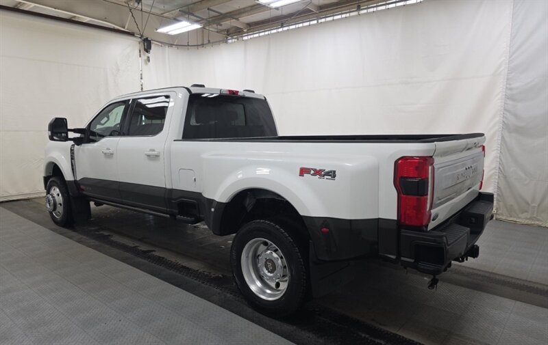 2024 Ford F-450 Super Duty King Ranch DUALLY DIESEL TRUCK 4WD HI OUTPUT 6.7L - Photo 5 - Scottsdale, AZ 85257