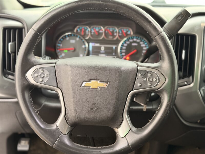 2018 Chevrolet Silverado 2500 DURAMAX DIESEL TRUCK 4WD LOW MI CHEVY 2500 DIESEL - Photo 16 - Scottsdale, AZ 85257