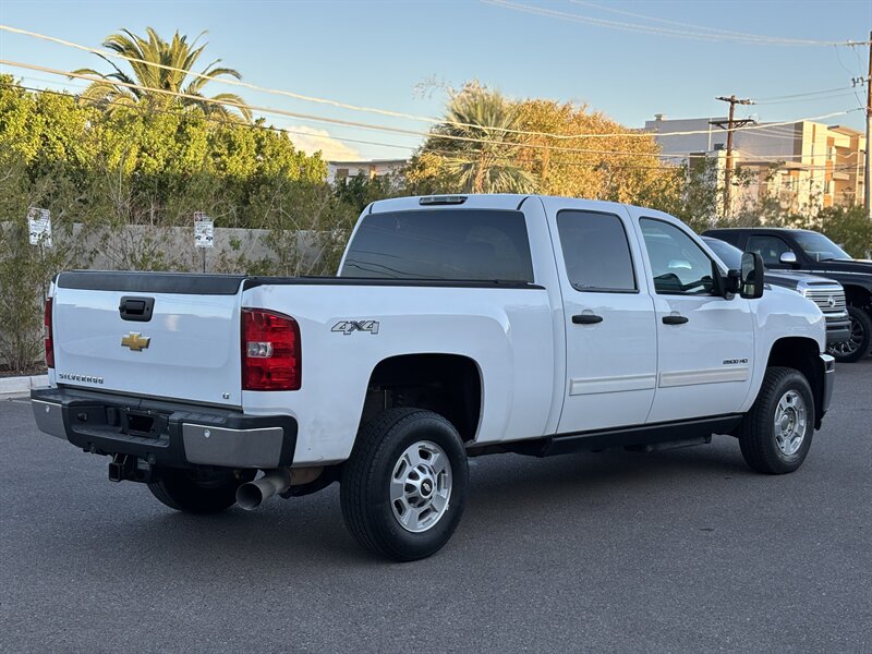 2013 Chevrolet Silverado 2500 DIESEL TRUCK 4WD 80K MI CHEVY SILVERADO 2500 4X4 - Photo 5 - Scottsdale, AZ 85257