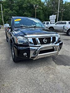 2015 Nissan Titan SV  4x4