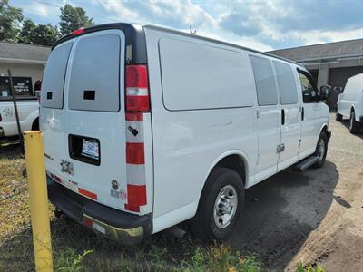 2017 Chevrolet Express 2500  CARGO READY FOR WORK - Photo 4 - Lakewood, NJ 08701