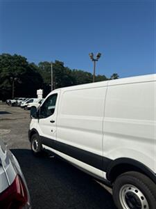 2020 Ford Transit 250   - Photo 4 - Lakewood, NJ 08701