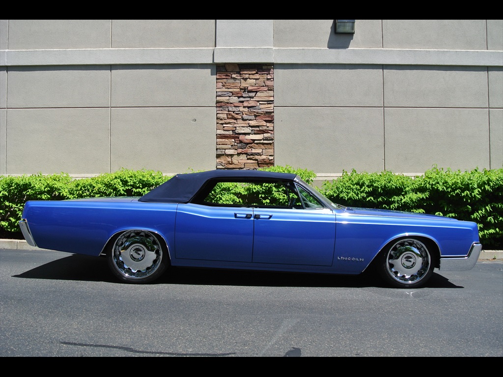 1967 Lincoln Continental Convertible   - Photo 5 - Framingham, MA 01702