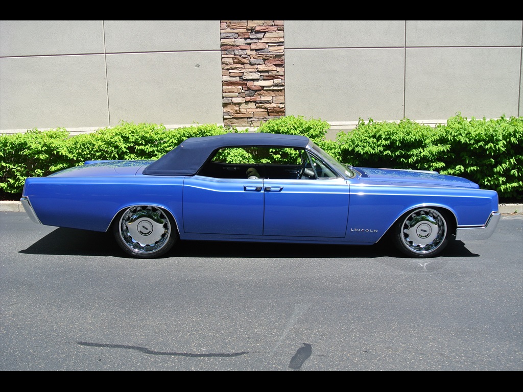 1967 Lincoln Continental Convertible   - Photo 4 - Framingham, MA 01702