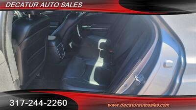 2014 Chrysler 300 Series   - Photo 8 - Indianapolis, IN 46221