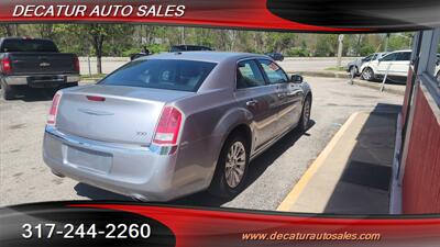 2014 Chrysler 300 Series   - Photo 5 - Indianapolis, IN 46221