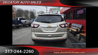 2015 Chevrolet Traverse LT   - Photo 6 - Indianapolis, IN 46221