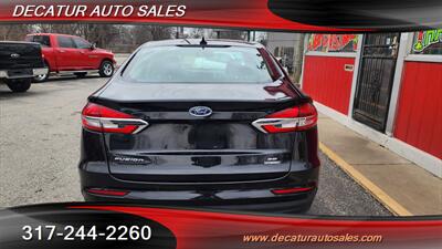 2020 Ford Fusion Hybrid SE   - Photo 6 - Indianapolis, IN 46221