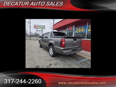 2008 Chevrolet Avalanche LT   - Photo 28 - Indianapolis, IN 46221