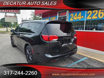 2018 Chrysler Pacifica Touring Plus   - Photo 20 - Indianapolis, IN 46221