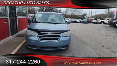 2008 Chrysler Town & Country Touring   - Photo 3 - Indianapolis, IN 46221