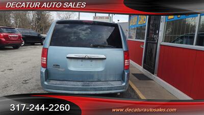 2008 Chrysler Town & Country Touring   - Photo 6 - Indianapolis, IN 46221
