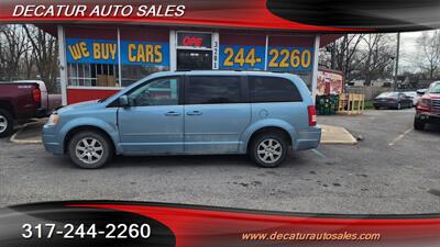 2008 Chrysler Town & Country Touring   - Photo 1 - Indianapolis, IN 46221