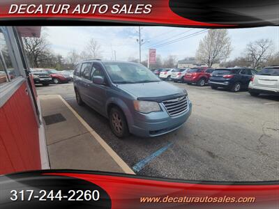 2008 Chrysler Town & Country Touring   - Photo 12 - Indianapolis, IN 46221