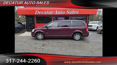 2008 Chrysler Town & Country Touring   - Photo 1 - Indianapolis, IN 46221