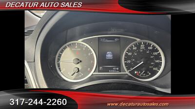 2016 Nissan Sentra SV   - Photo 10 - Indianapolis, IN 46221