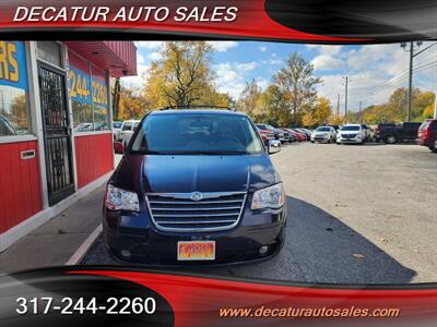 2010 Chrysler Town & Country Touring Plus   - Photo 10 - Indianapolis, IN 46221