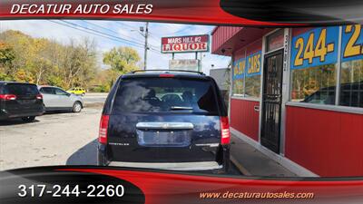 2010 Chrysler Town & Country Touring Plus   - Photo 6 - Indianapolis, IN 46221