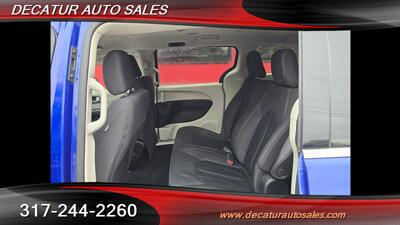 2019 Chrysler Pacifica L   - Photo 9 - Indianapolis, IN 46221