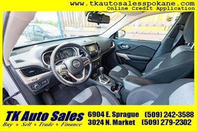 2017 Jeep Cherokee White - Photo 9 - Spokane, WA 99212