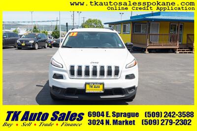 2017 Jeep Cherokee White - Photo 2 - Spokane, WA 99212