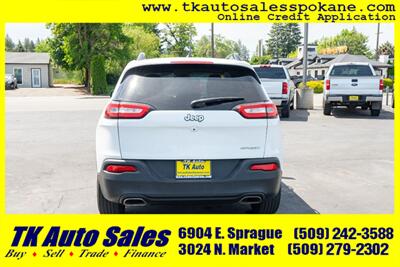 2017 Jeep Cherokee White - Photo 6 - Spokane, WA 99212