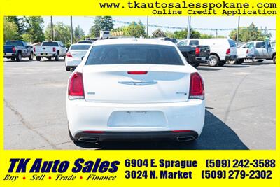 2018 Chrysler 300 S   - Photo 6 - Spokane, WA 99212