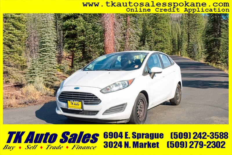 2014 Ford Fiesta S  