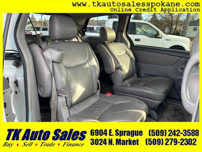 2005 Toyota Sienna XLE 7 Passenger   - Photo 7 - Spokane, WA 99212