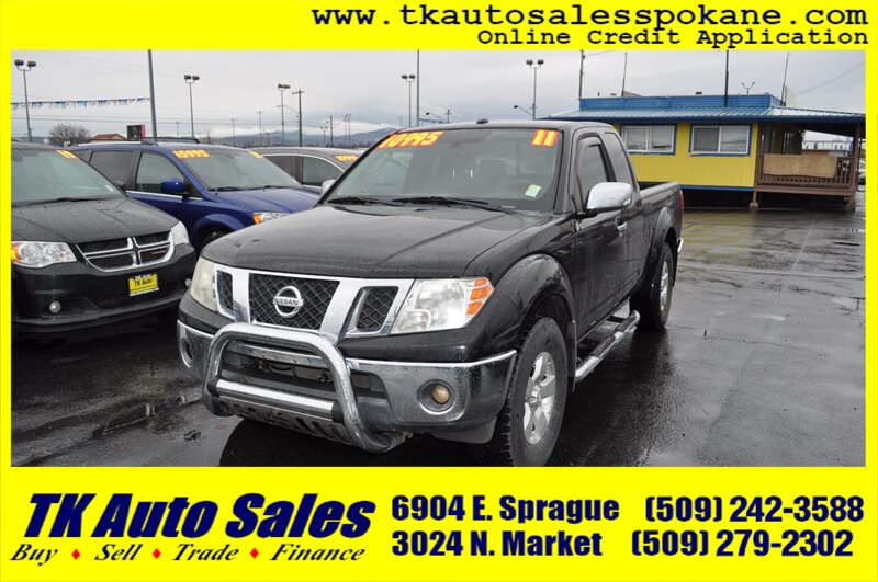 2011 Nissan Frontier SV V6  