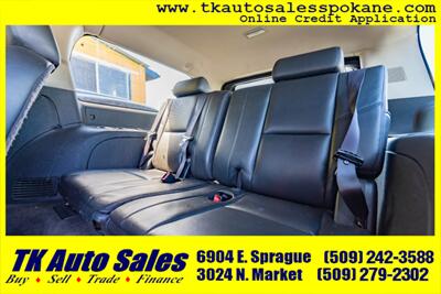 2011 Cadillac Escalade ESV Premium   - Photo 14 - Spokane, WA 99212