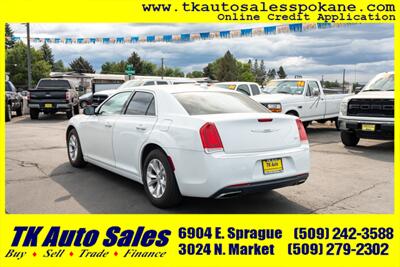 2016 Chrysler 300 Limited   - Photo 7 - Spokane, WA 99212