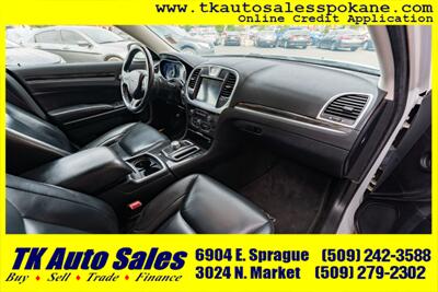 2016 Chrysler 300 Limited   - Photo 11 - Spokane, WA 99212