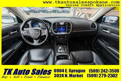2016 Chrysler 300 Limited   - Photo 10 - Spokane, WA 99212