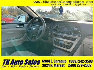 2016 Hyundai SONATA Hybrid SE   - Photo 6 - Spokane, WA 99212
