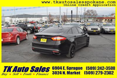 2015 Ford Fusion SE - Photo 5 - Spokane, WA 99212