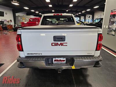 2014 GMC Sierra 1500 SLT   - Photo 11 - Bismarck, ND 58503