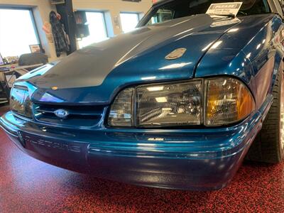 1992 Ford Mustang LX 5.0   - Photo 2 - Bismarck, ND 58503