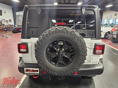 2021 Jeep Wrangler Rubicon   - Photo 11 - Bismarck, ND 58503