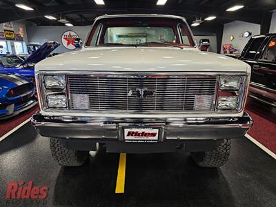 1987 Chevrolet V10 Silverado   - Photo 22 - Bismarck, ND 58503