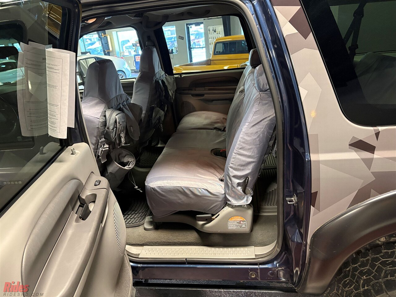 2004 Ford Excursion XLT - Photo 16 - Bismarck, ND 58503