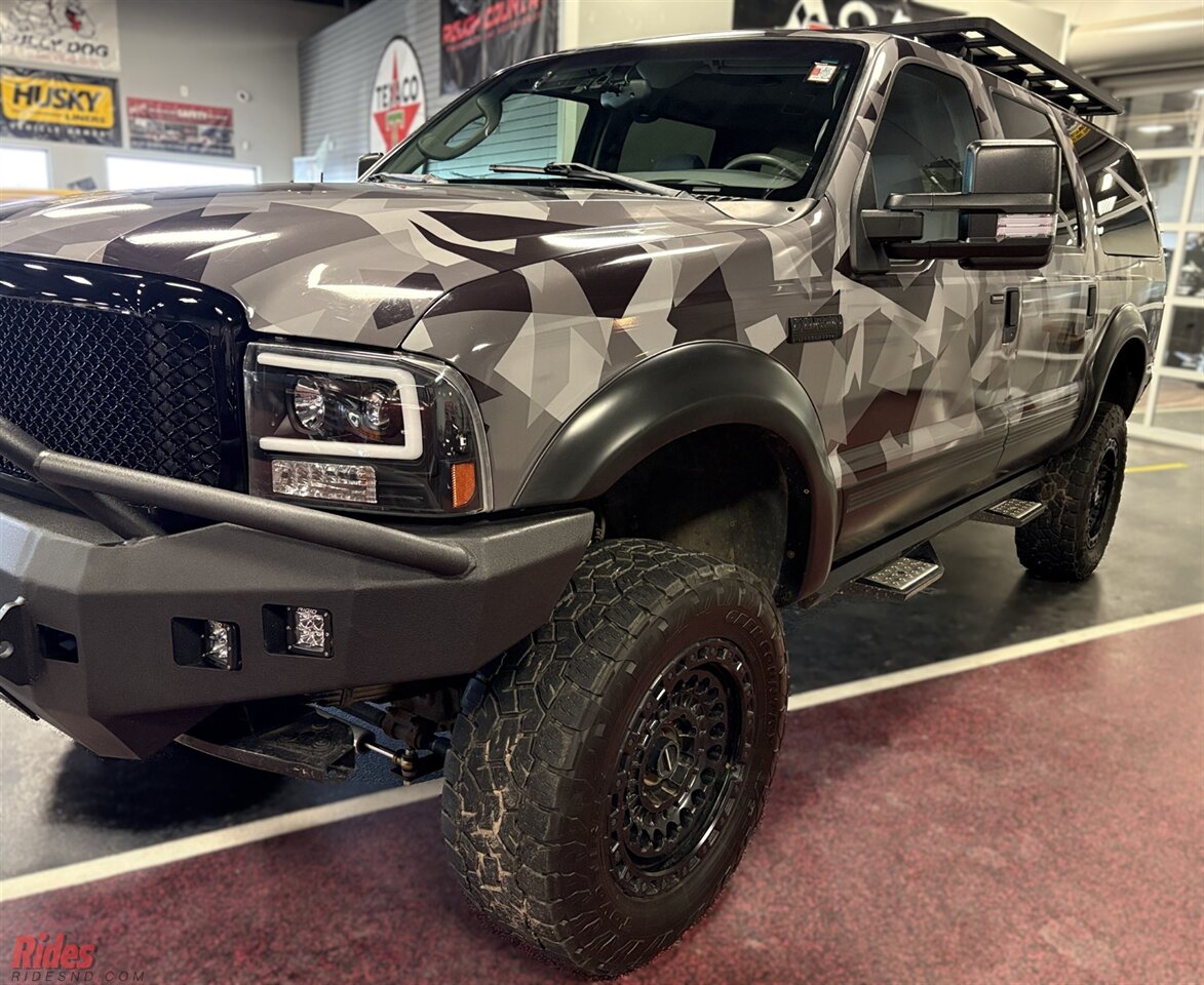 2004 Ford Excursion XLT - Photo 3 - Bismarck, ND 58503